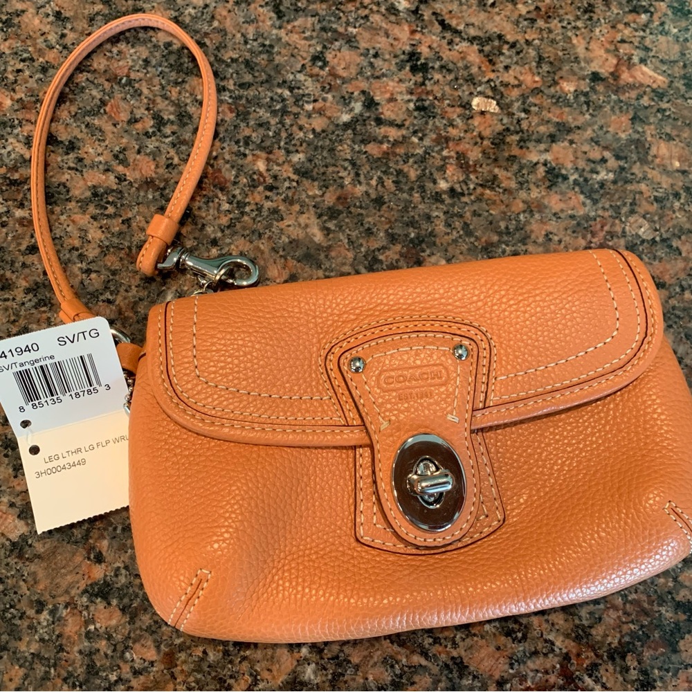 Coach Legacy Pebble Leather Turnlock Flap Wristlet NWT